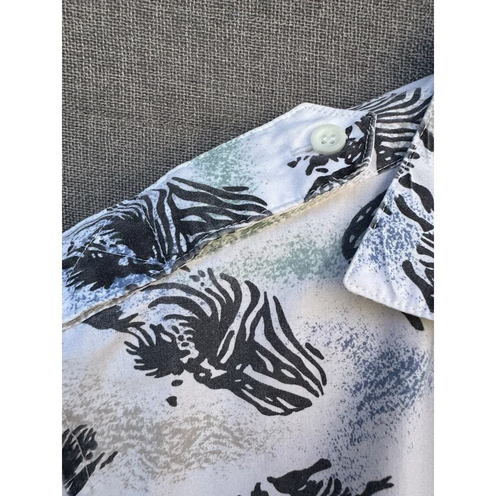Vtg Diane Von Furstenberg Shirt Women Medium Zebra Print Safari Button Up 90s - Picture 3 of 7